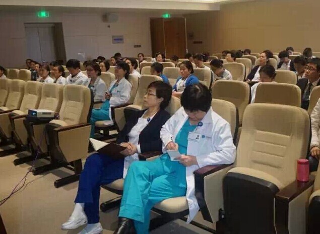 西安安琪兒婦產(chǎn)醫(yī)院李蘭和李昭榮主任