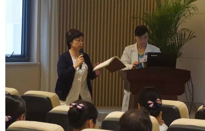 西安安琪兒婦產(chǎn)醫(yī)院李主任和李昭榮主任