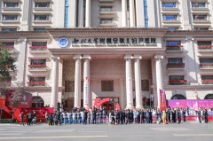 西北大學(xué)附屬安琪兒婦產(chǎn)醫(yī)院簽約揭牌——鄧?yán)怼O慶偉、卓朝陽(yáng)出席簽約揭牌